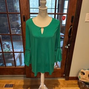 Dana Buchman XL women's top.  new with tags